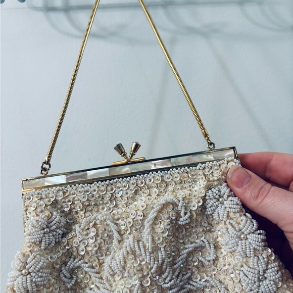 Beautifully Elegant Vintage Cream and White Beaded Satchel, Bridal, Prom - Picture 3 of 7